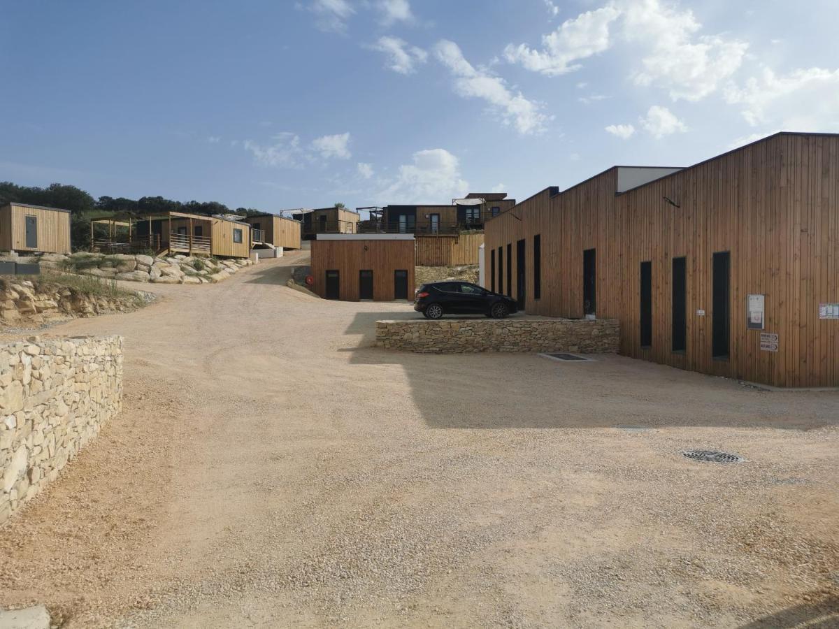 Camping Les Lodges Du Lagon Calvisson Εξωτερικό φωτογραφία